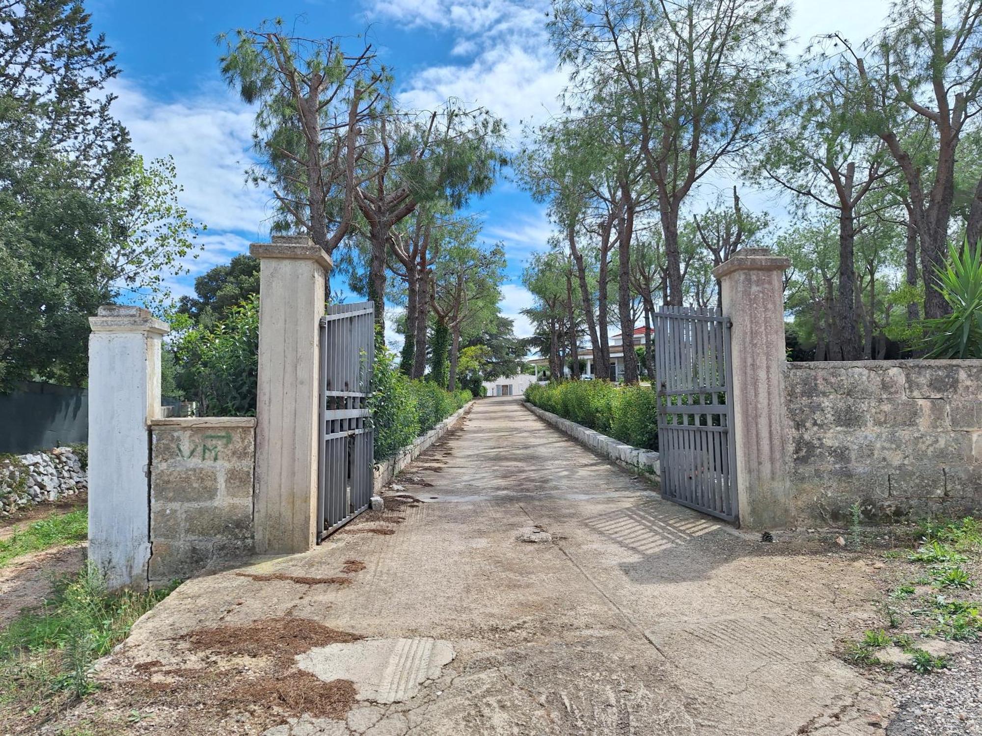 Holiday Home Trullo Antico Ostuni Exterior photo